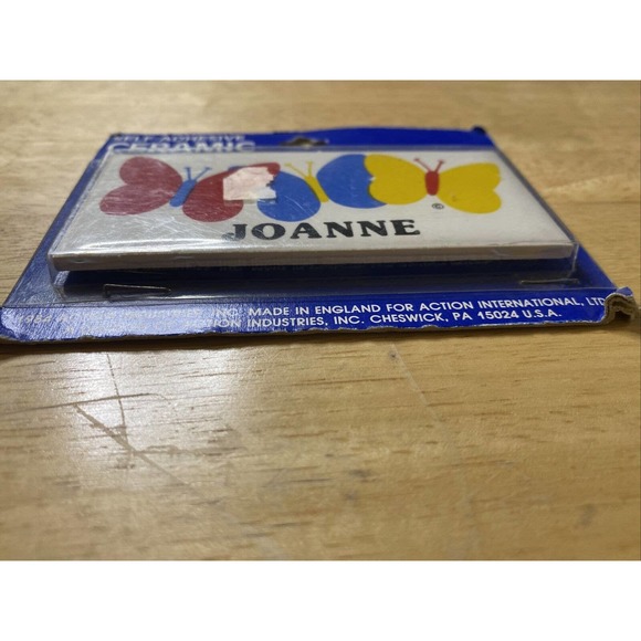 VINTAGE/RETRO JOANNE BUTTERFLY NEW DEAD STOCK CERAMIC DOOR NAME PLAQUE WALL SIGN - Picture 5 of 12